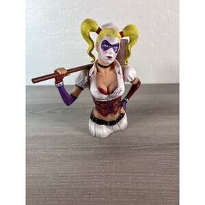 Arkham Asylum Harley‎ Quinn Bust Bank- EUC